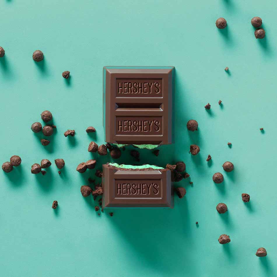 Hershey's Cookey Layer Crunch mint food product photo | Chocolate | Food Photography | Social Content shot in Boulder, Colorado for Crispin Porter + Bogusky